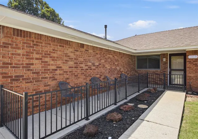 Photo 3 of Sale Pending at 1018 W Windsor Way, Mustang, OK 73064 | MLS# 1237127 | Listing updated on 2026-07-27