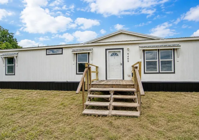 Homes for sale in Wynnewood, OK | 9408 Joy Rd, Wynnewood, OK 73098 | MLS# 1237130
