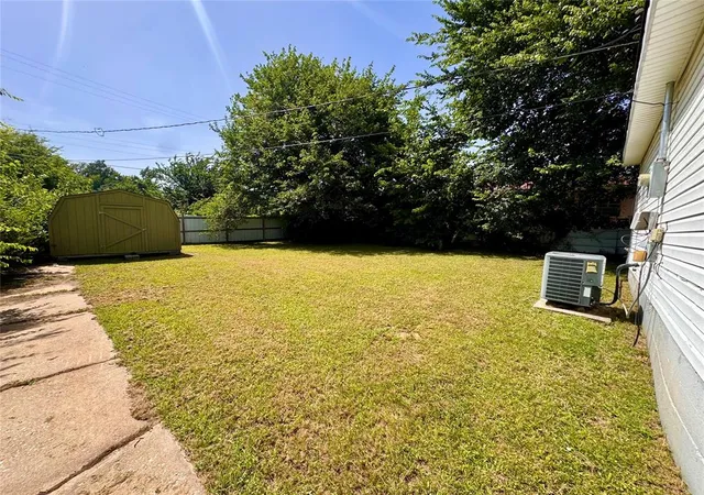 Homes for sale in Seminole, OK | 107 N Highland St, Seminole, OK 74868 | MLS# 1237131