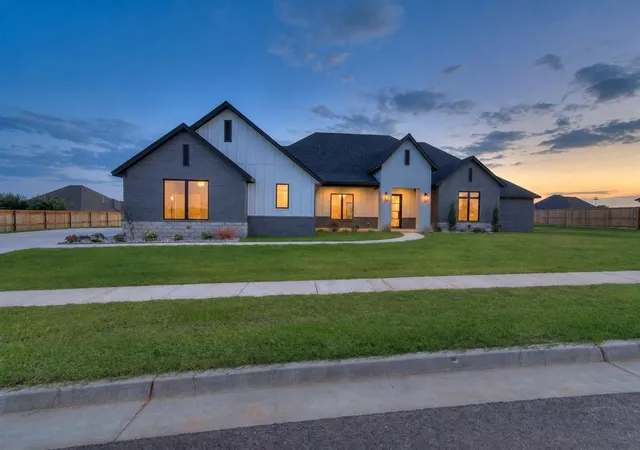Photo 1 of Single family home for sale at 4704 Se 37th Street, Oklahoma City, OK 73165 | MLS# 1237149 | Listing updated on 2026-09-19