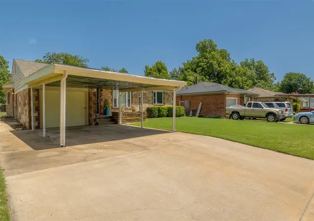 Homes for sale in Oklahoma City, OK | 4135 Nw 19Th St, Oklahoma City, OK 73107 | MLS# 1237155