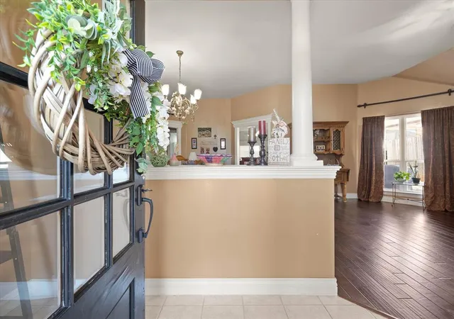 5th image of 11008 Nw 104Th Ter, Yukon, OK 73099 | MLS# 1237166