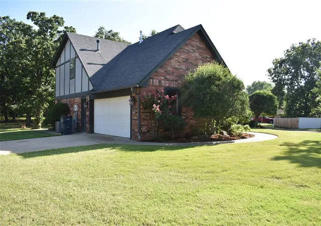 Homes for sale in Seminole, OK | 2430 Northwood Dr, Seminole, OK 74868 | MLS# 1237171