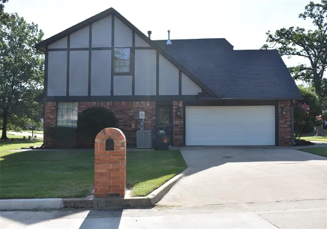 Homes for sale in Seminole, OK | 2430 Northwood Dr, Seminole, OK 74868 | MLS# 1237171