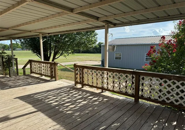 2nd image of 1429 Pastusek Ave, Prague, OK 74864 | MLS# 1237190