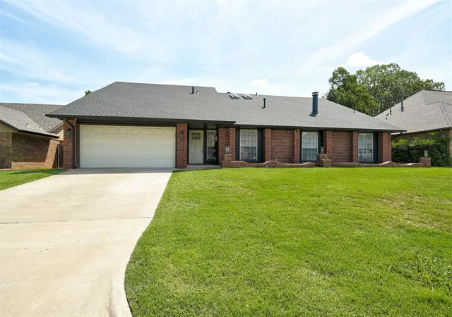 Photo 3 of Single family home for sale at 14108 Osage Dr, Edmond, OK 73013 | MLS# 1237197 | Listing updated on 2026-09-26