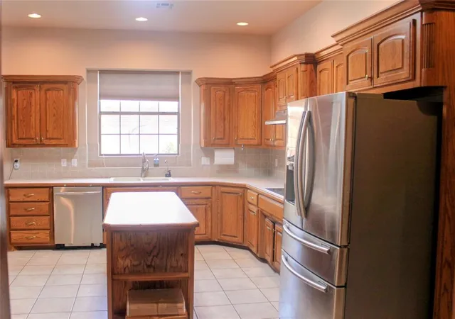 Photo 4 of Sale Pending at 14112 Kiowa Dr, Edmond, OK 73013 | MLS# 1237199 | Listing updated on 2026-08-07