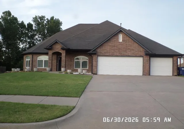 1st image of 1507 Abbey Rd, El Reno, OK 73036 | MLS# 1237200