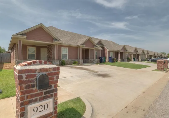 34th image of 920 Sw 91st St, Oklahoma City, OK 73139 | MLS# 1237201