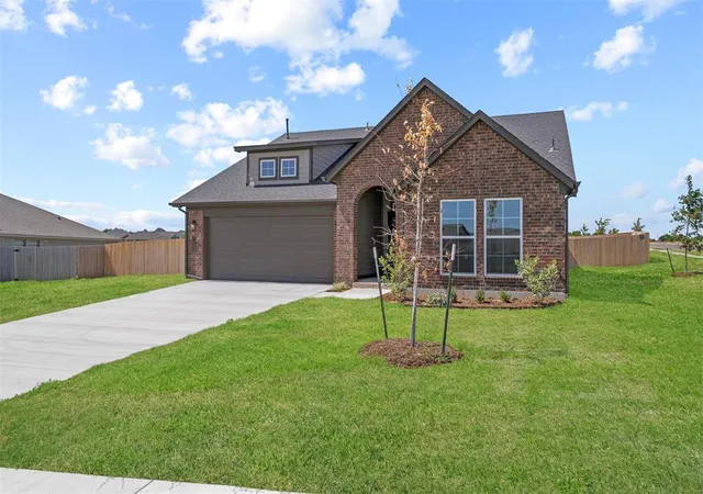 Photo 2 of Single family home for sale at 600 Emmy Jean Dr, Blanchard, OK 73010 | MLS# 1237231 | Listing updated on 2026-08-28