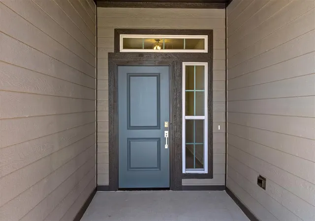 Photo 3 of Sale Pending at 600 Emmy Jean Dr, Blanchard, OK 73010 | MLS# 1237231 | Listing updated on 2026-10-07