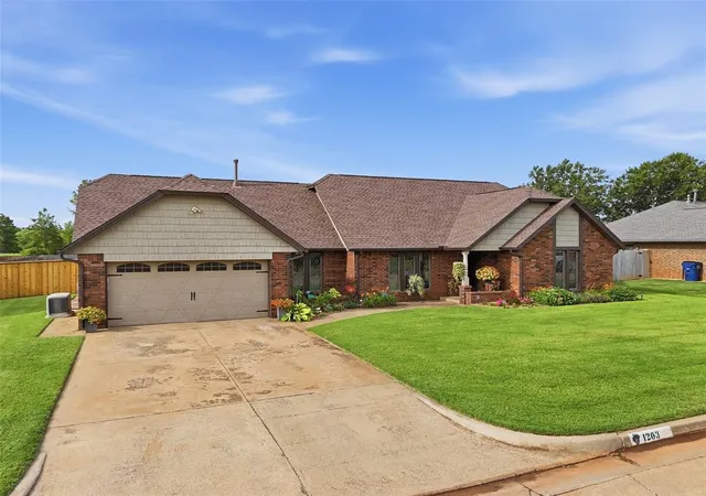 Homes for sale in Kingfisher, OK | 1203 Francis Ln, Kingfisher, OK 73750 | MLS# 1237238
