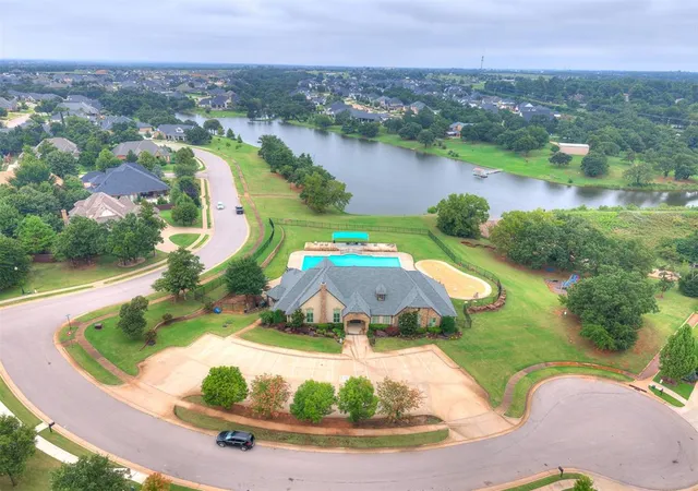 50th image of 1109 Salvo Bridge Ct, Edmond, OK 73034 | MLS# 1237263