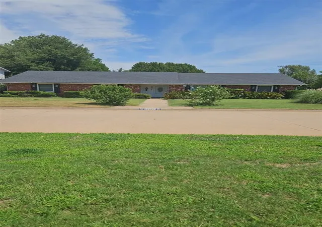 Photo 2 of Single family home for sale at 12217 Greystone Ter, Oklahoma City, OK 73120 | MLS# 1237270 | Listing updated on 2026-07-13