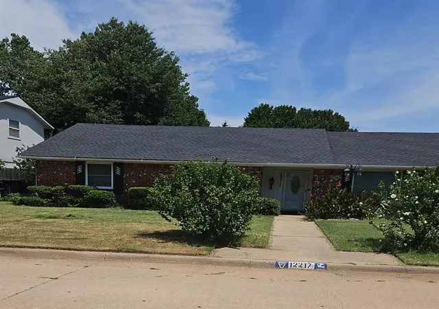 Photo 4 of Single family home for sale at 12217 Greystone Ter, Oklahoma City, OK 73120 | MLS# 1237270 | Listing updated on 2026-07-13