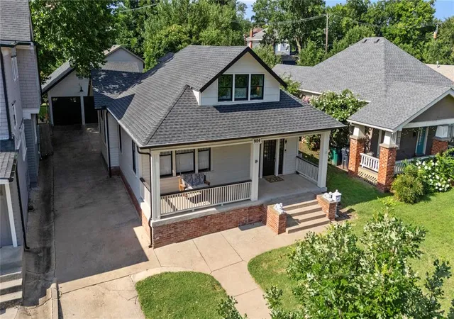 Photo 4 of Sale Pending at 904 NW 20th Street, Oklahoma City, OK 73106 | MLS# 1237281 | Listing updated on 2026-09-30