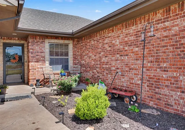 5th image of 10786 N 1990 Road, Elk City, OK 73644 | MLS# 1237310