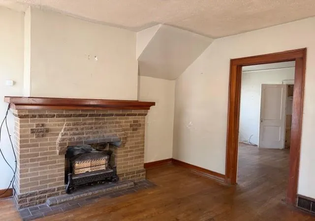 Photo 3 of Single family home for sale at 724 Ne 17th Street, Oklahoma City, OK 73105 | MLS# 1237314 | Listing updated on 2026-08-31
