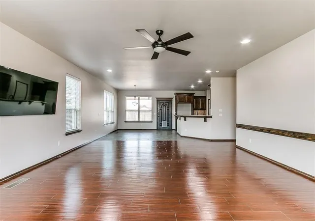 Photo 4 of Single family home for sale at 613 Southwest 7th St, Moore, OK 73160 | MLS# 1237337 | Listing updated on 2026-08-21