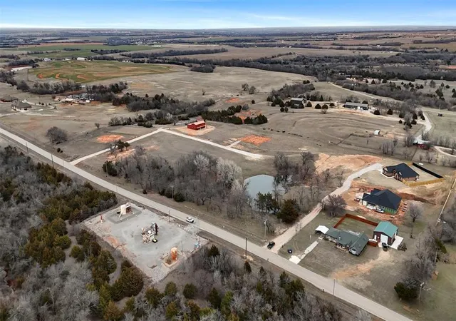 2nd image of 11020 N Banner Rd, El Reno, OK 73036 | MLS# 1237364