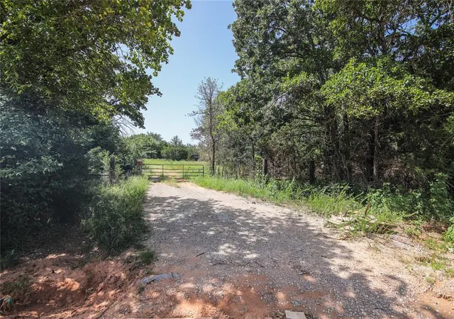 Homes for sale in Tecumseh, OK | 36391 Little River Rd, Tecumseh, OK 74873 | MLS# 1237376