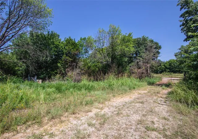 Homes for sale in Tecumseh, OK | 36391 Little River Rd, Tecumseh, OK 74873 | MLS# 1237376