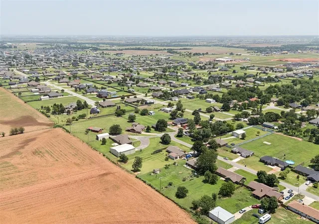Homes for sale in Piedmont, OK | 2127 Ne Van Buren Ave, Piedmont, OK 73078 | MLS# 1237407