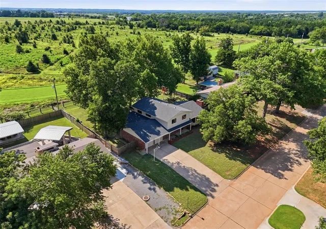4th image of 1124 N Lincoln St, Stillwater, OK 74075 | MLS# 1237443