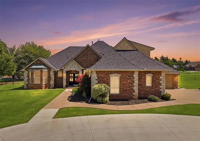Photo 1 of Single family home for sale at 8321 Venezia Ln, Edmond, OK 73034 | MLS# 1237446 | Listing updated on 2026-08-31
