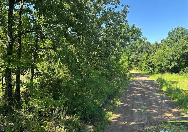 5th image of 32 Todd Dr, Luther, OK 73054 | MLS# 1237447