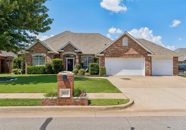 Homes for sale in Oklahoma City, OK | 3017 Sw 130th St, Oklahoma City, OK 73170 | MLS# 1237456