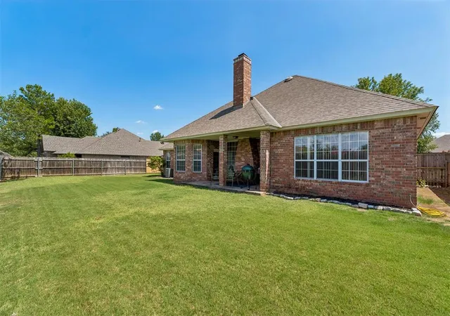 Homes for sale in Oklahoma City, OK | 3017 Sw 130th St, Oklahoma City, OK 73170 | MLS# 1237456