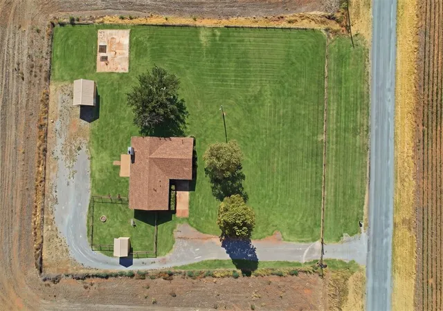 Photo 3 of Sale Pending at 20372 E County Rd 175, Elmer, OK 73539 | MLS# 1237477 | Listing updated on 2026-08-20