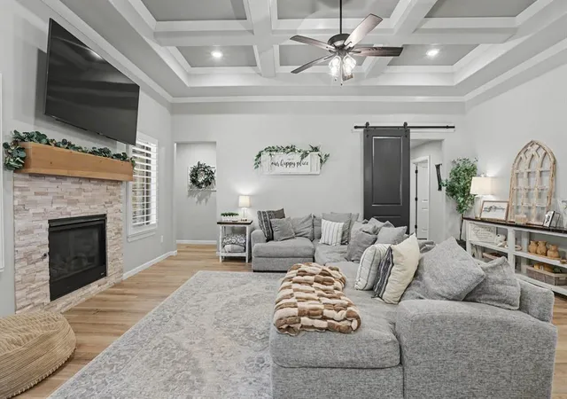 3rd image of 8201 Lambert Wy, Edmond, OK 73034 | MLS# 1237490