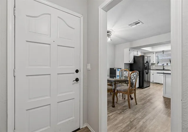 Photo 4 of Single family home for sale at 9912 S Country Clb Dr, Oklahoma City, OK 73159 | MLS# 1237498 | Listing updated on 2026-08-17