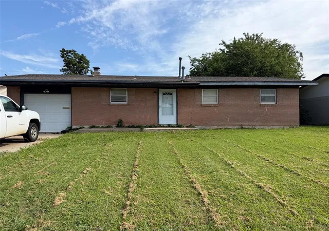 Homes for sale in Oklahoma City, OK | 625 Sw 13th St, Oklahoma City, OK 73160 | MLS# 1237508