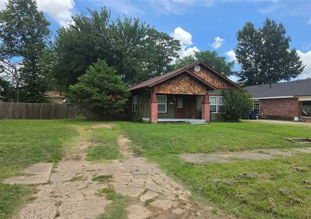 Homes for sale in Shawnee, OK | 1313 N Beard Ave, Shawnee, OK 74801 | MLS# 1237514