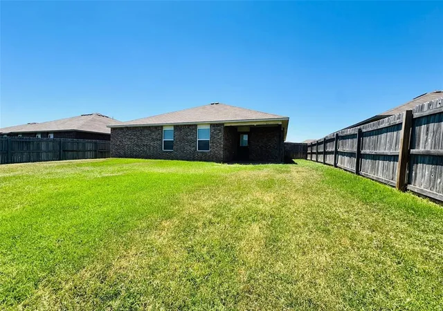 Homes for sale in Newcastle, OK | 1870 Bartlett Dr, Newcastle, OK 73065 | MLS# 1237527