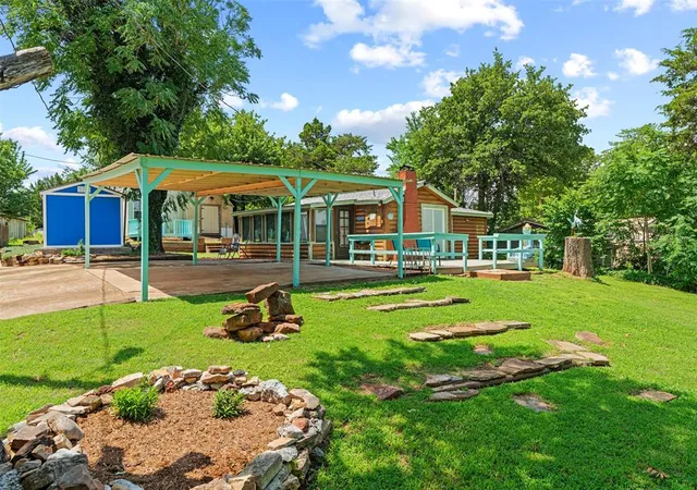 Homes for sale in Hinton, OK | 21306 E Tenth St, Hinton, OK 73047 | MLS# 1237533