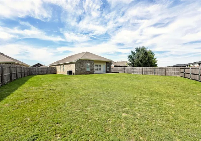 50th image of 2605 Nw 191st St, Edmond, OK 73012 | MLS# 1237534