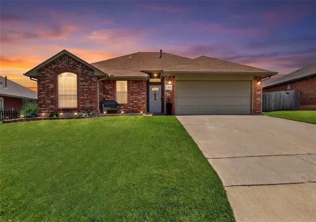 Homes for sale in Choctaw, OK | 1820 Cherokee Trl, Choctaw, OK 73020 | MLS# 1237579