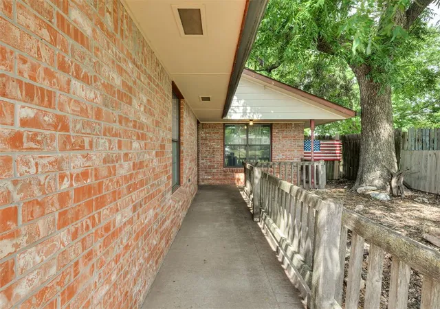 Homes for sale in Blanchard, OK | 309 N Van Buren Ave, Blanchard, OK 73010 | MLS# 1237591