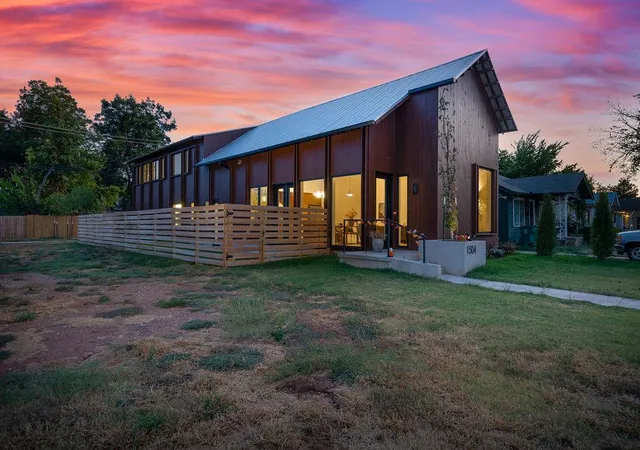 Photo 2 of Single family home for sale at 1504 Nw 46th Street, Oklahoma City, OK 73118 | MLS# 1237593 | Listing updated on 2026-09-23