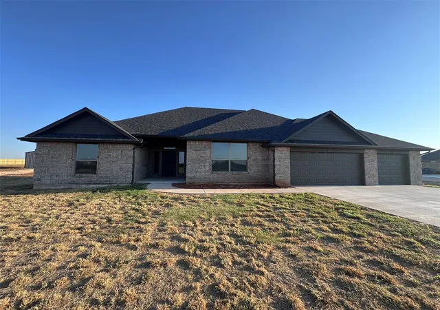 Photo 1 of Single family home for sale at 24955 Belmont Pass, Cashion, OK 73016 | MLS# 1237594 | Listing updated on 2026-09-12