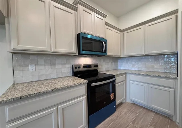 Photo 2 of Single family home for sale at 24955 Belmont Pass, Cashion, OK 73016 | MLS# 1237594 | Listing updated on 2026-09-12