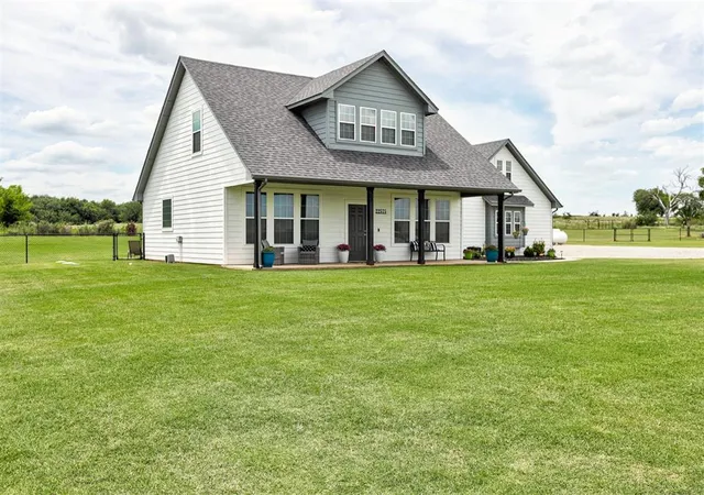 Photo 3 of Single family home for sale at 22575 Ranch Rd, Purcell, OK 73080 | MLS# 1237627 | Listing updated on 2026-08-26