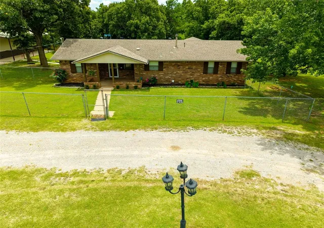 1st image of 15008 Elm Creek Rd, Oklahoma City, OK 73165 | MLS# 1237630
