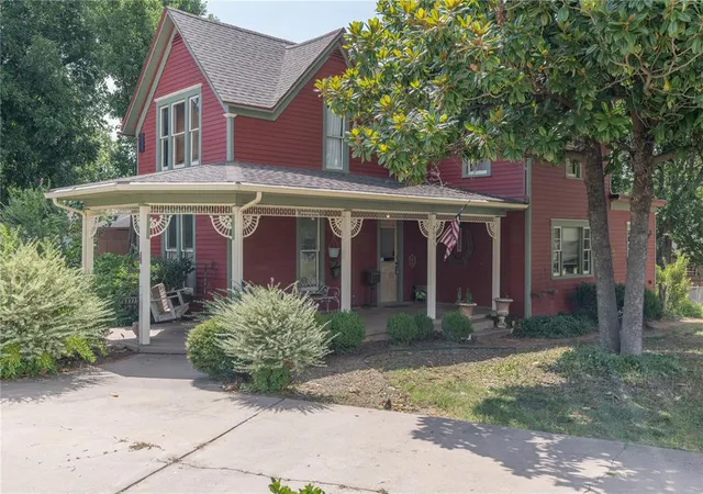 4th image of 701 S 6Th St, Chickasha, OK 73018 | MLS# 1237638