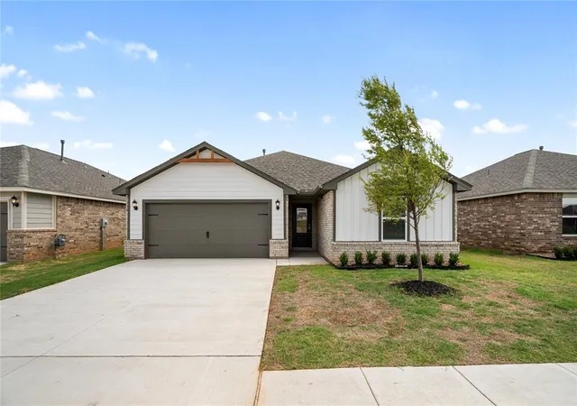 1st image of 2103 Palmatum Rd, El Reno, OK 73036 | MLS# 1237650