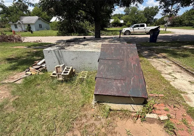 Homes for sale in Seminole, OK | 40 Jefferson St, Seminole, OK 74868 | MLS# 1237652